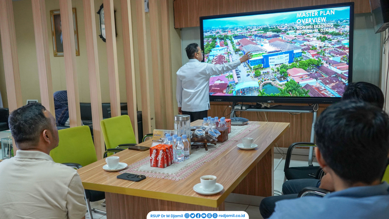 RS M. Djamil Paparkan Masterplan kepada Ketua Komisi XIII DPR RI