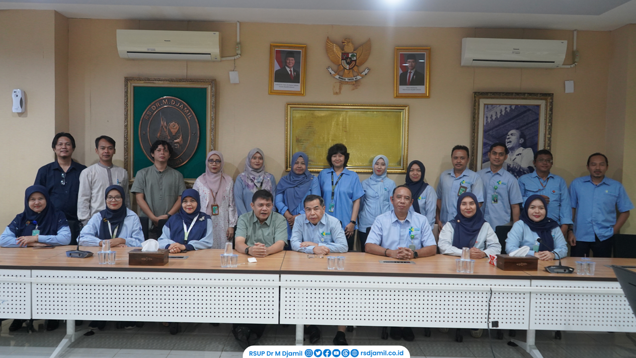RS M Djamil Siapkan Sertifikasi CPOB Melalui Bimbingan Teknis Bersama PMI Tangerang