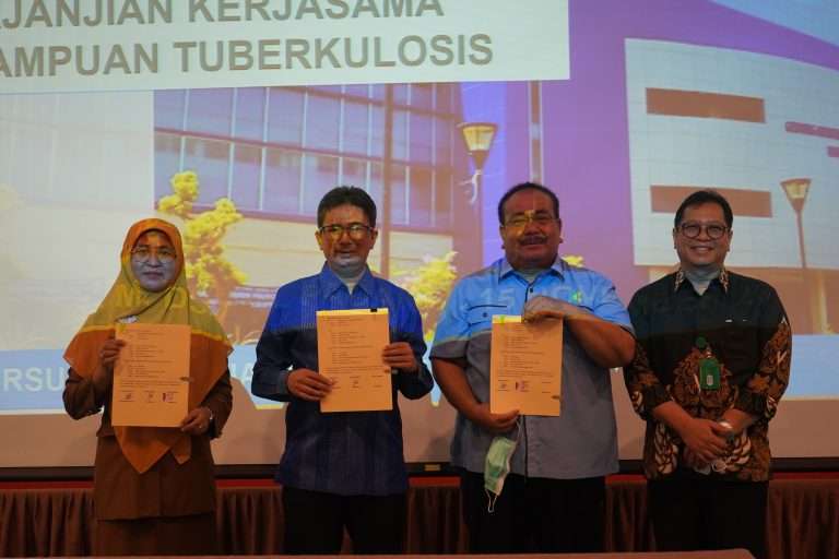 Pemprov Sumbar dan RSUP Dr M Djamil Padang perkuat penanganan TB bersama RSUP Persahabatan